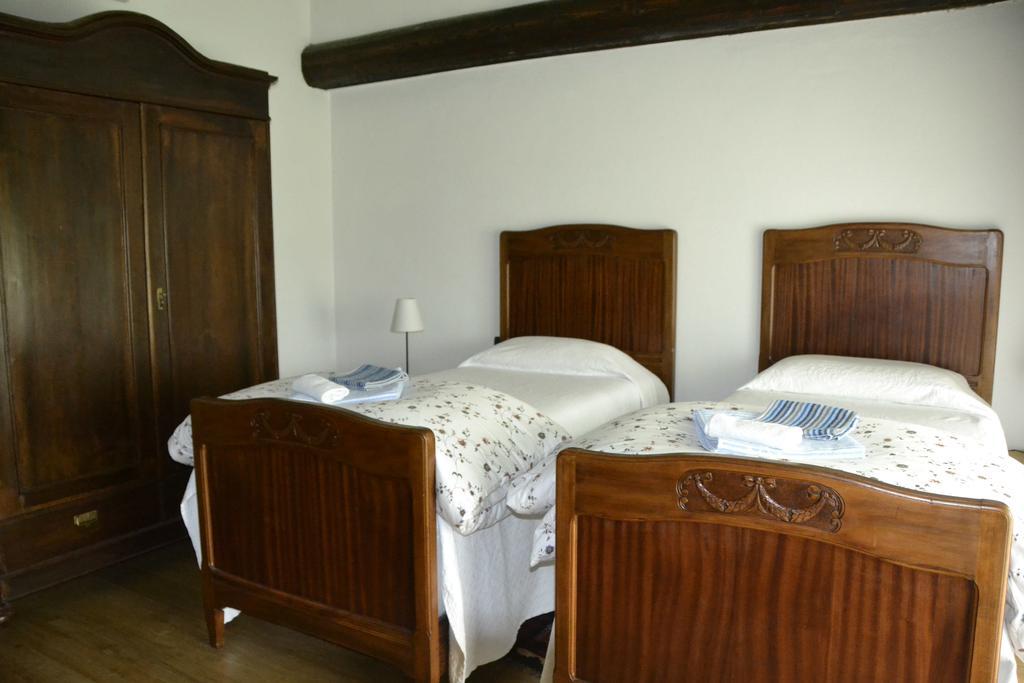 Agriturismo La Pieve Dogliani Szoba fotó